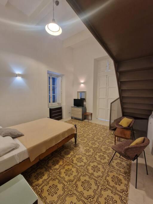 No 60, 2Nd Floor, Centrally Located, Fully Equipped Studio Apt 일 푸리아나 외부 사진